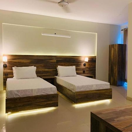 Thomas Guest House Islamabad Zewnętrze zdjęcie