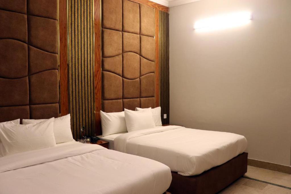 Thomas Guest House Islamabad Zewnętrze zdjęcie